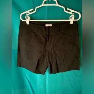 CHRISTIN MICHAELS, WOMEN’S SHORTS, BLACK, size 8